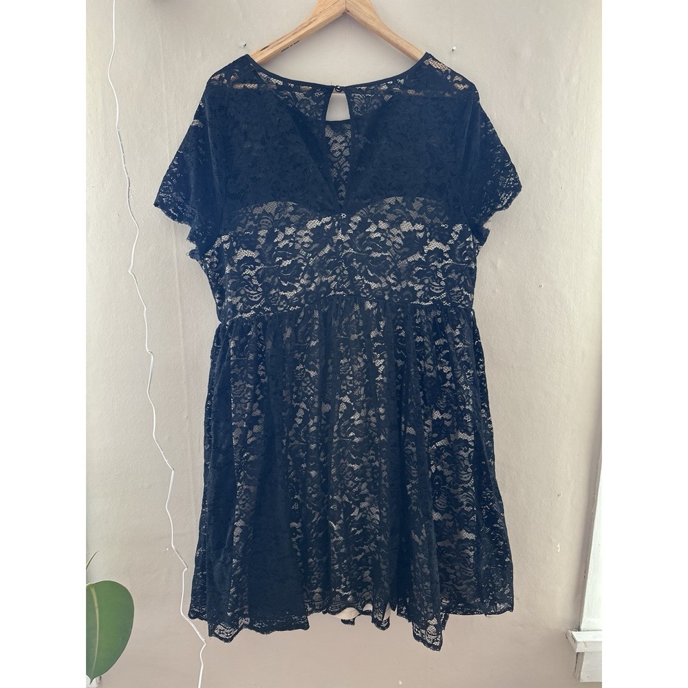 Torrid Womens Lace Skater Dress Sz 2X Black Cocktail Feminine Goth Dark Academia - Picture 3 of 8